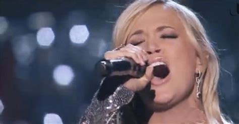 how great thou art lyrics carrie underwood what is the message behind this song?